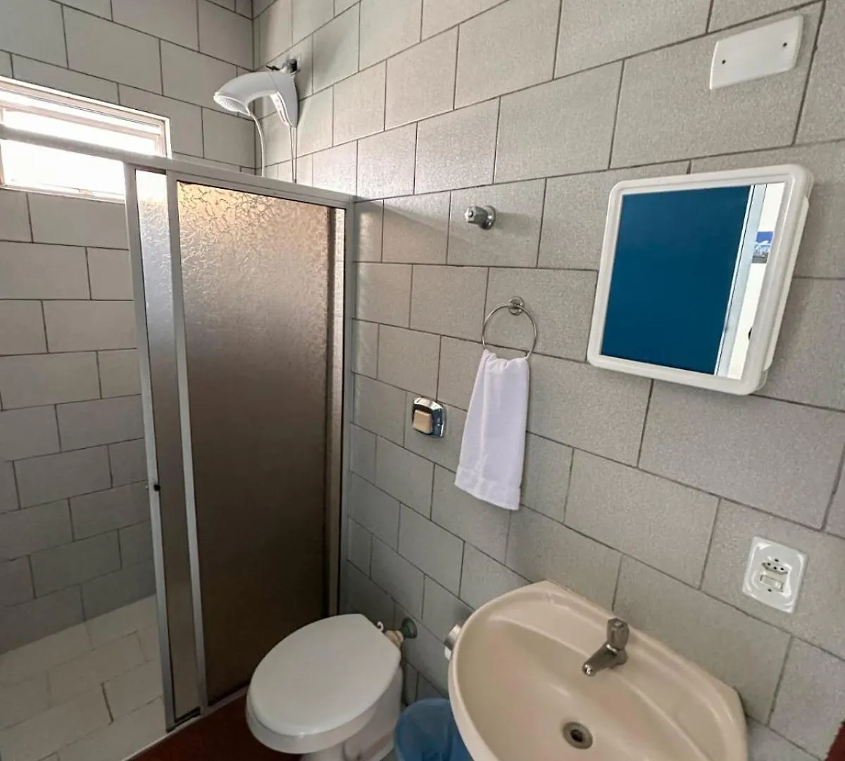 홈스테이 Suites Yellow House Bc Balneário Camboriú