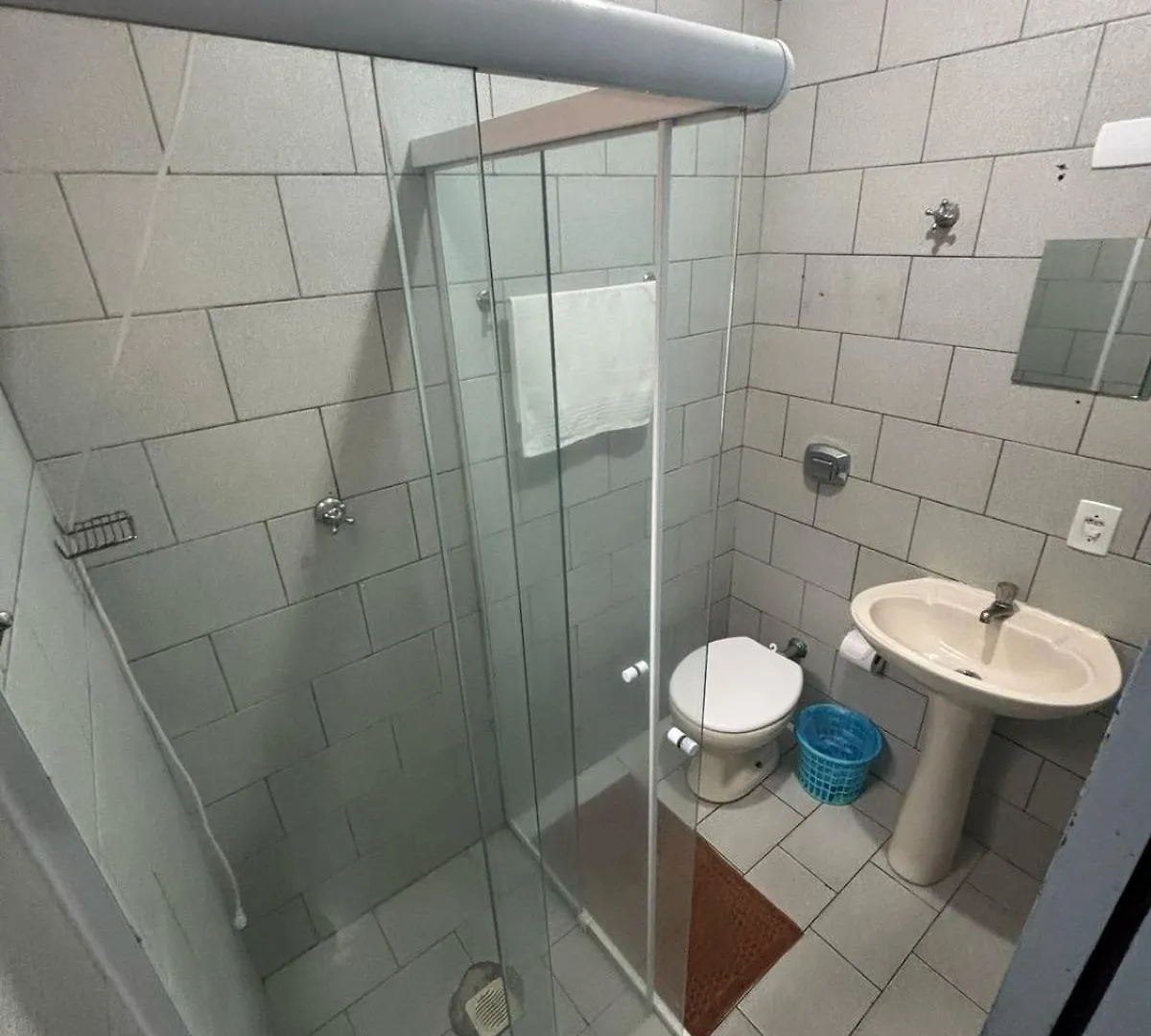 Suites Yellow House Bc Balneário Camboriú 巴西